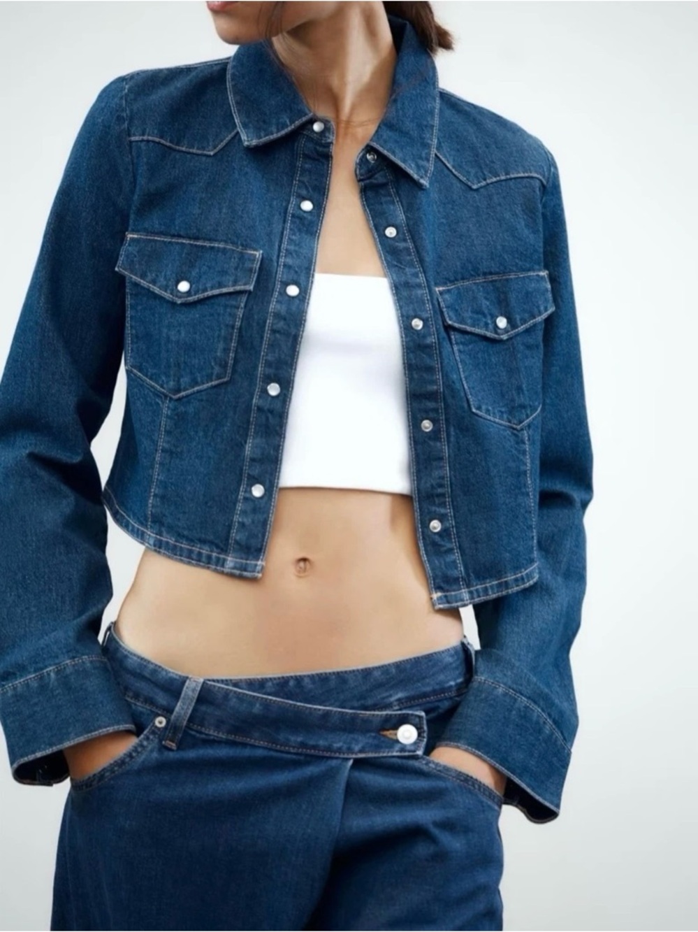 Zara Dark Blue Cropped Denim Jacket